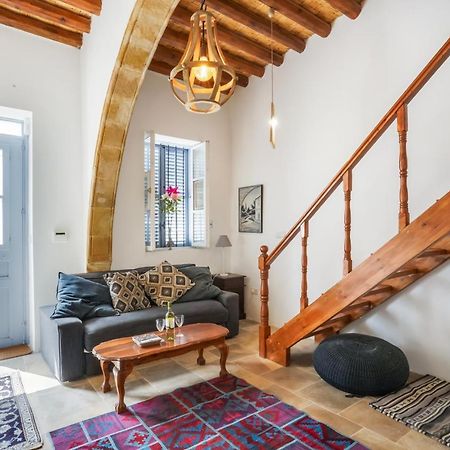 To Hani - Kamara Maisonette Никозия Екстериор снимка